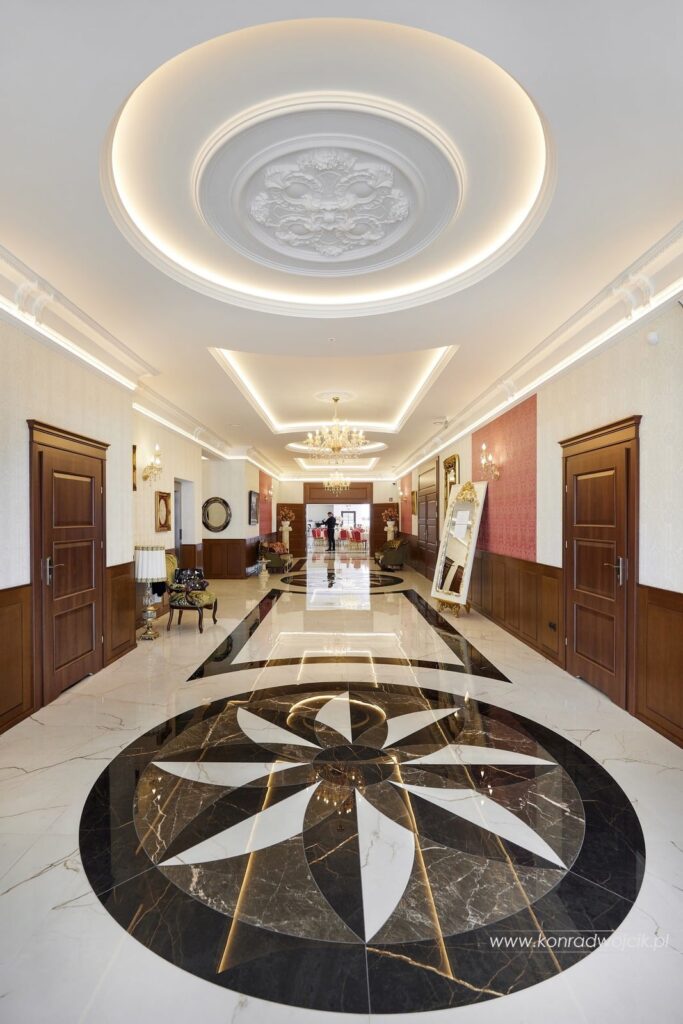 Wykonanie wnętrza budynku weselnego - Białe Ługi